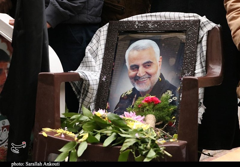 آ‌یین سومین روز تدفین شهید سلیمانی در کرمان آغاز شد