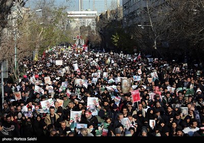 تشییع پیکر پاک شهدای مقاومت در تهران