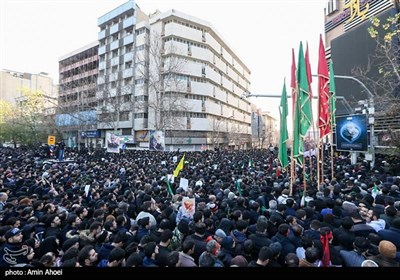 Millions Stage Anti-US Rally in Tehran, Calling for Revenge