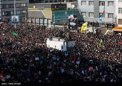 تشییع پیکر پاک شهدای مقاومت در تهران - 4