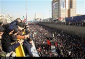 تشییع پیکر سپهبد قاسم سلیمانی و شهدای مقاومت در تهران