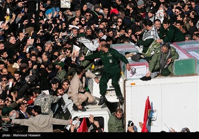 تشییع پیکر سپهبد قاسم سلیمانی و شهدای مقاومت در تهران - 1