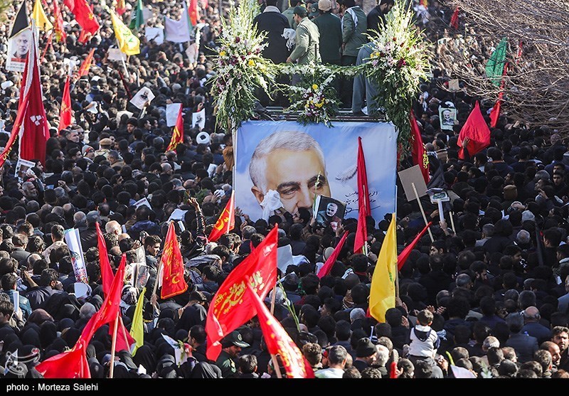 شهید سلیمانی با شهادتش اتحاد ایرانی‌ها را بیشتر کرد؛ بغض‌های خالی نشده برای سردار دل‌ها + تصاویر