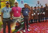 ادای احترام جوانان گلف باز ایران به سردار دل‌ها در بنگلادش