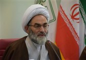 نماینده ولی‌فقیه در استان گیلان از کمبود امکانات در بیمارستان‌های استان انتقاد کرد