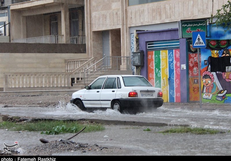 آبگرفتگی شدید معابر شهر زاهدان در پی بارش‌های سیل آسا + فیلم