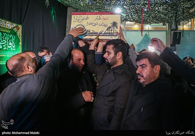 پیکر پاک شهدای گمنام در کنگره سرداران و 2000 شهید استان بوشهر تشییع شد