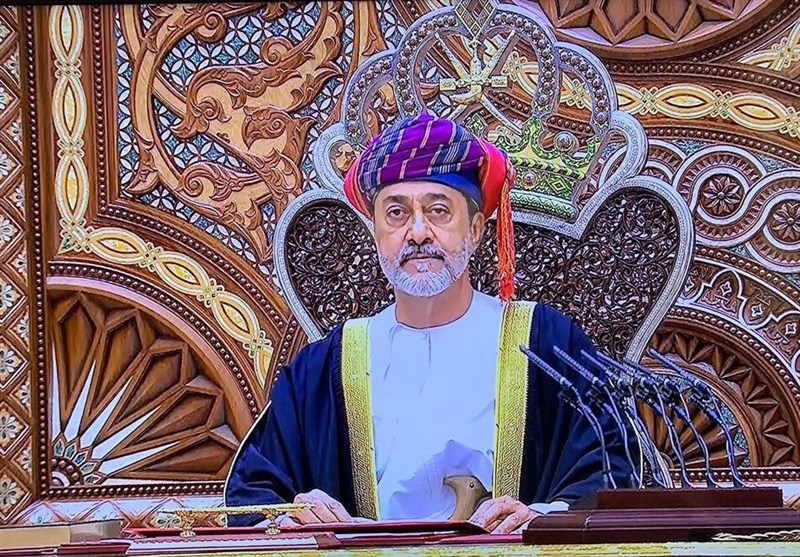 ملک سلمان برای تسلیت به سلطان‌ هیثم بن طارق به عمان رفت+عکس