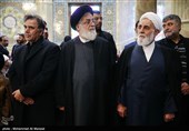 حجت‌الاسلام علی‌اکبر ناطق نوری، حجت‌الاسلام سیدمحمدعلی شهیدی محلاتی و عباس آخوندی در مراسم تشییع پیکر مرحوم آیت‌الله رسولی محلاتی - قم