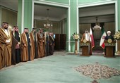 امیر قطر: راه‌حل مشکلات منطقه گفت‌و‌گوست/ سفر روحانی به قطر در آینده