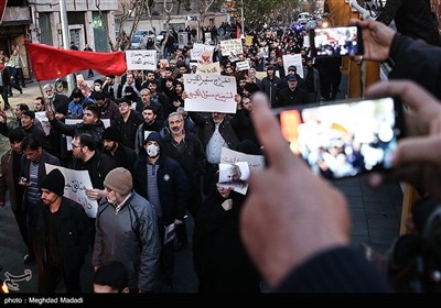 تجمع و راهپیمایی مردمی در محکومیت اقدام سفیر انگلیس