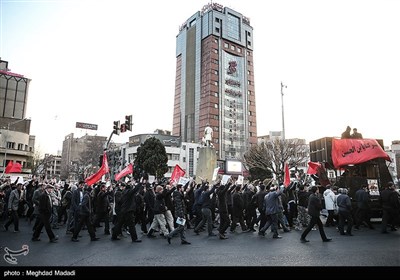 تجمع و راهپیمایی مردمی در محکومیت اقدام سفیر انگلیس