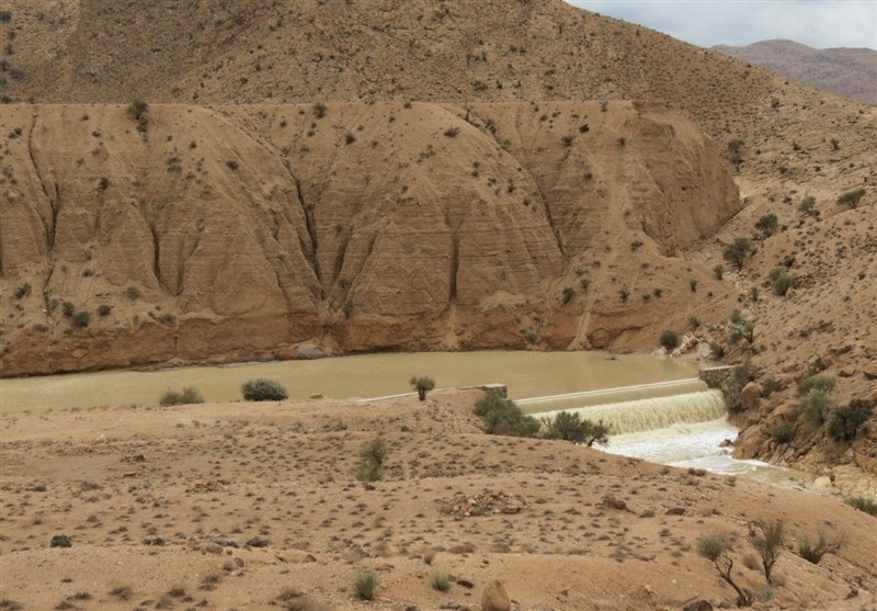 5 میلیون متر مکعب رواناب در سازهای آبخیزداری و سدهای خراسان جنوبی ذخیره شد