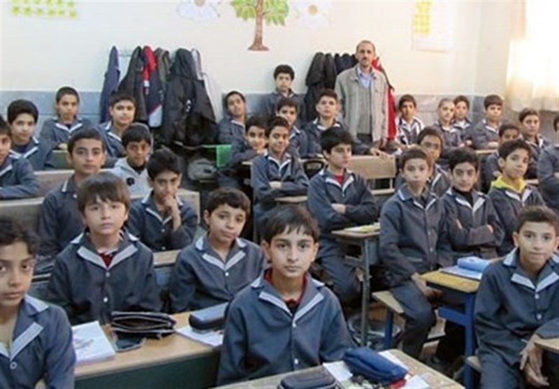 تأکید وزیر آموزش و پرورش بر تلاش برای حذف کلاس‌های 40 نفره