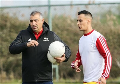Algerian Okacha Hamzaoui Linked with Iran’s Tractor - Sports news