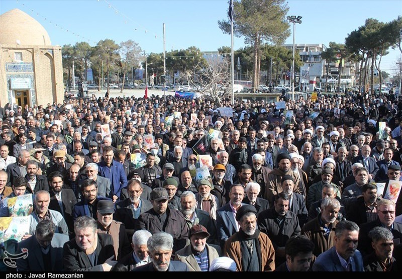 راهپیمایی مردمی در حمایت از مجاهدت مقتدرانه نیروهای مسلح در ارومیه برگزار می‌شود
