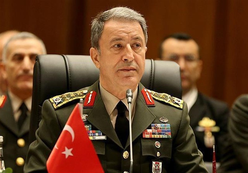 وزیر دفاع ترکیه: امارات از گروههای تروریستی ضد ترکیه حمایت می‌کند