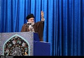 صلاة الجمعة في طهران بإمامة الامام الخامنئي