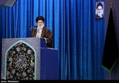 صلاة الجمعة في طهران بإمامة الامام الخامنئي