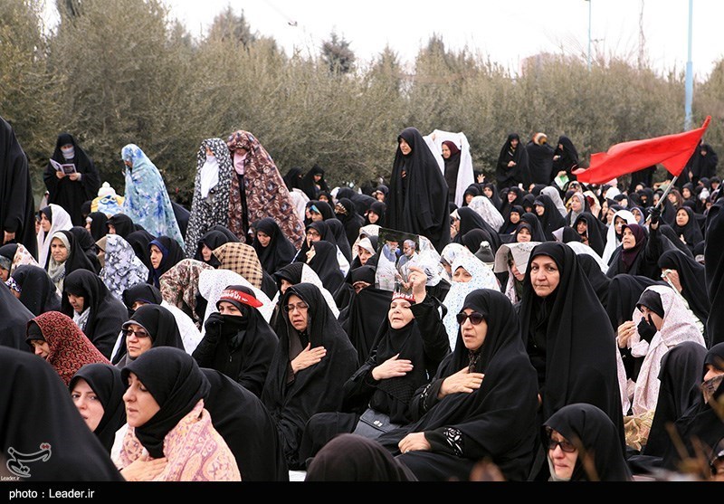 امام جمعه موقت کرمانشاه: دشمنان بدانند انقلاب با شعار عده‌ای از بین نمی‌رود