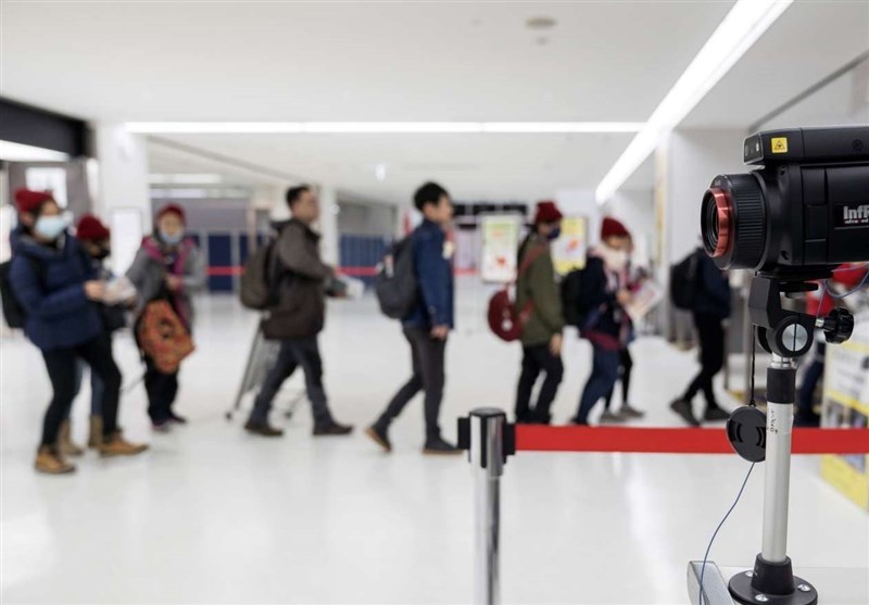 معاینه مسافران چینی در فرودگاه‌های خارجی برای عدم گسترش بیماری ناشناخته