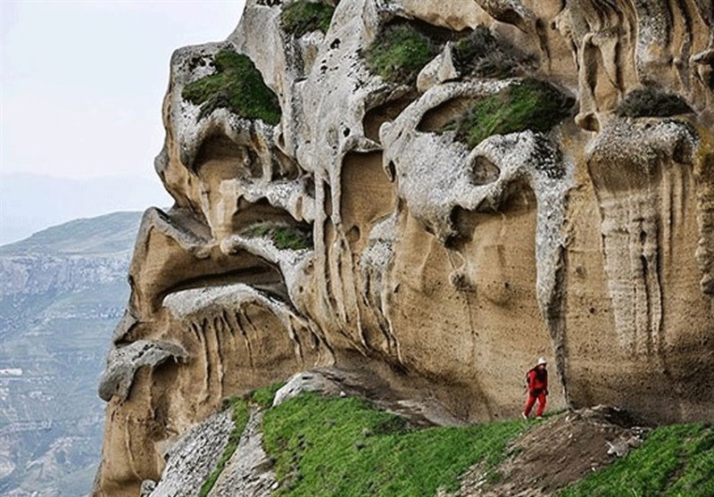 Pashtoo Castle: One of The Old Fortresses in Iran