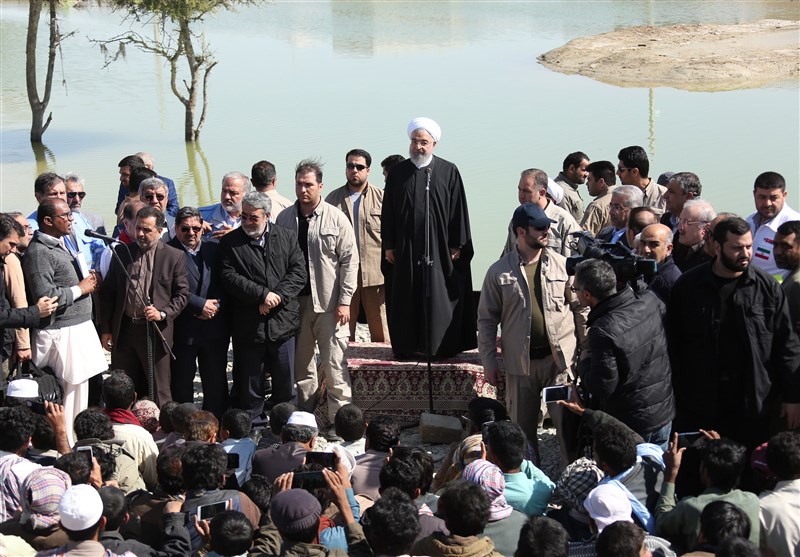 President Rouhani Visits Flood-Hit SE Iran (+Video)