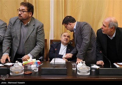 نشست بررسی اقدام AFC واعمال محدودیت برای فوتبال ایران در فراکسیون ورزش مجلس شورای اسلامی