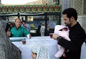 پذیرایی دائمی از زائران و مجاوران در چایخانه حضرتی حرم رضوی