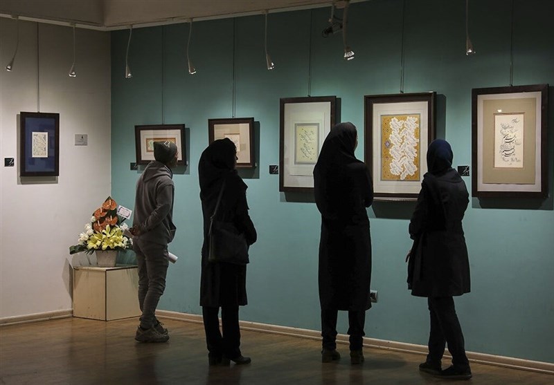 نمایشگاه خوش‌نویسی «یاس کبود» در نگارخانه رضوان گشایش یافت
