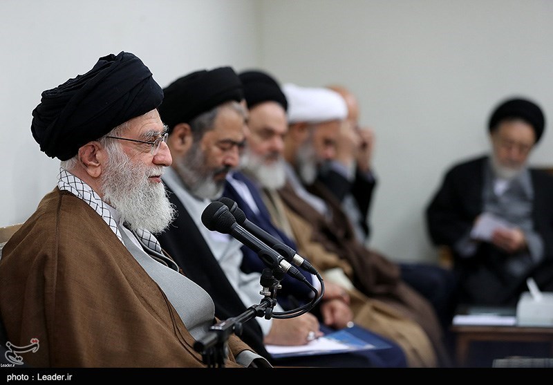 Leader Urges Using Hajj as Opportunity to Promote Iran’s Religious Democracy