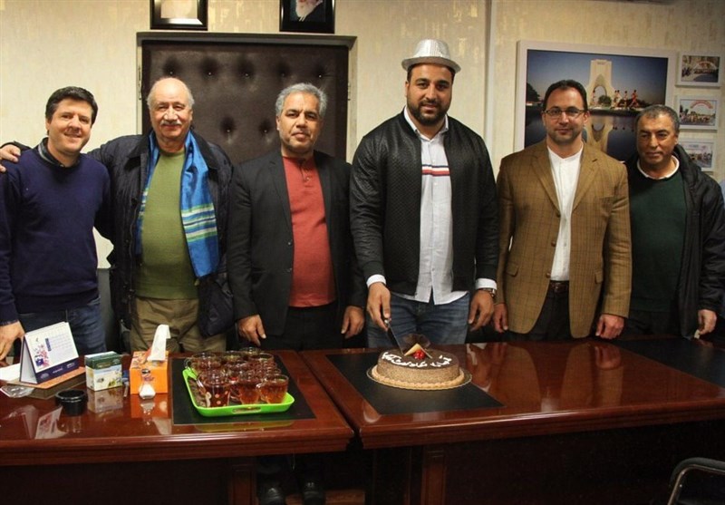 آرزوی احسان حدادی در جشن تولد 35 سالگی