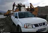 معاون استاندار هرمزگان: آذوقه یک ماهه برای مردم سیل زده روستای «تومان احمد» ارسال میشود