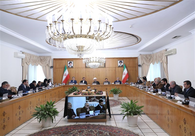 Iranian Cabinet Members Discuss Latest Measures to Combat Coronavirus