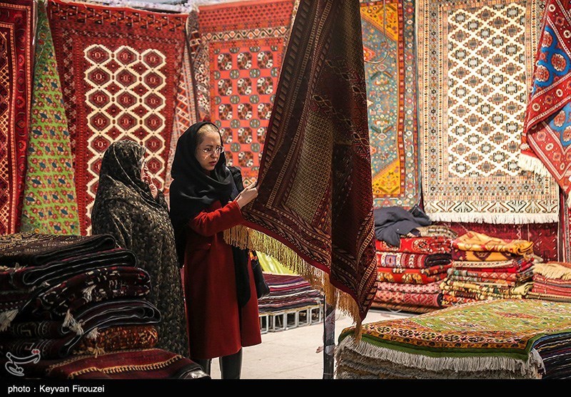 10 سال زمان برای احداث نمایشگاه فرش قم به نفع استان نیست