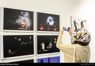 یازدهمین نمایشگاه عکس و پوستر جشنواره بین‌المللی تئاتر فجر