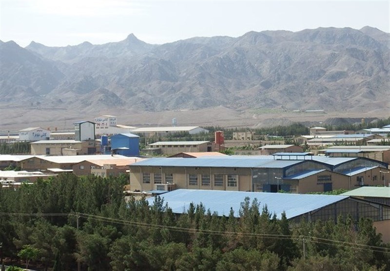 بهره‌برداری از 5 طرح صنعتی در شهرستان لردگان