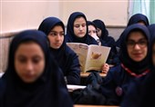 لزوم انتقال معارف انقلاب اسلامی به دانش‌آموزان