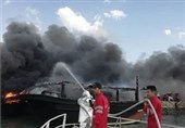 آتش سوزی 4 لنج صیادی در بندر جاسک
