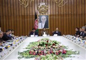 مشاور امنیت ملی افغانستان خواستار تشدید حملات علیه طالبان شد