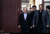 ورود مسعود سلطانی‌فر وزیر ورزش و جوانان به حرم امام خمینی(ره)