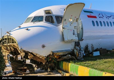 خروج هواپیمای مسافربری تهران - ماهشهر از باند فرودگاه