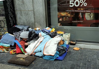  بیش از یک چهارم شهروندان اسپانیایی در خطر "فقر مطلق" هستند+تصاویر 