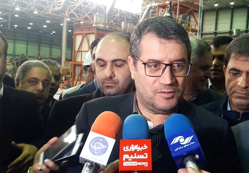 وزیر صمت در مشهد: تلاش برای احیاء 2000 واحد تولیدی راکد و نیمه‌تعطیل کشور