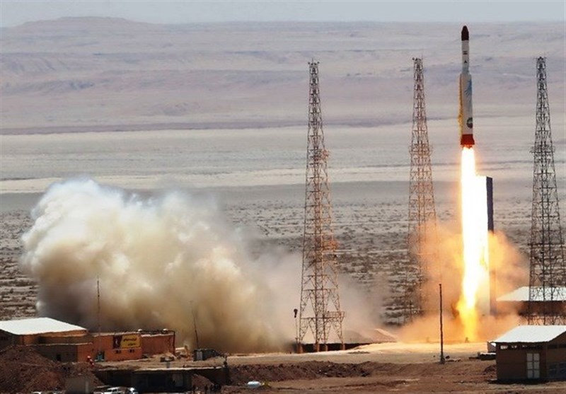 ماهواره بر سیمرغ و ماهواره ظفر جهت طی فرایند پرتاب در پایگاه فضایی امام خمینی آماده شدند