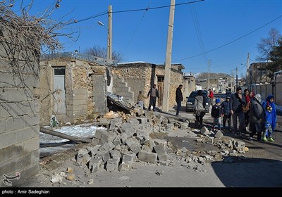 خسارت زلزله در روستای خانه زنیان - فارس