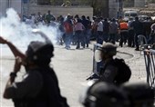 زخمی شدن 13 معترض فلسطینی به ضرب گلوله نظامیان صهیونیست