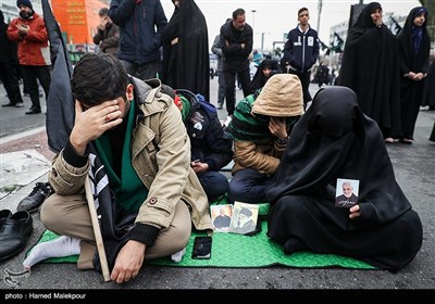 مراسم عزاداری شهادت حضرت زهرا(س) در میدان هفت تیر تهران