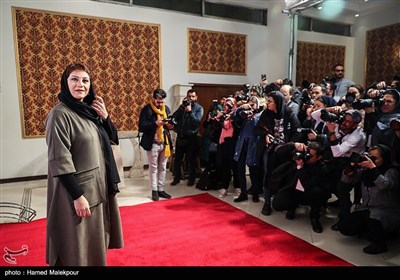 شبنم مقدمی در سیزدهمین شب منتقدان و نویسندگان سینمای ایران