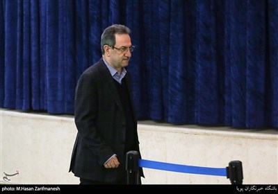 انوشیروان محسنی بندپی استاندار تهران در نماز جمعه تهران 